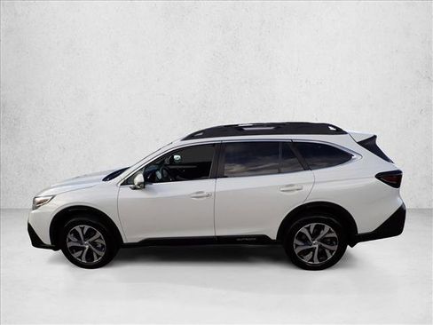 Used 2020 Subaru Outback Limited w/ Popular Package #2 AWD/4WD image 2