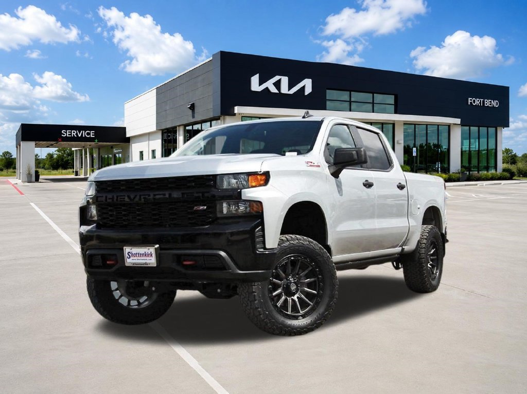 Used 2021 Chevrolet Silverado 1500 Custom Trail Boss w/ LPO, Dark Essentials Package AWD/4WD image 1