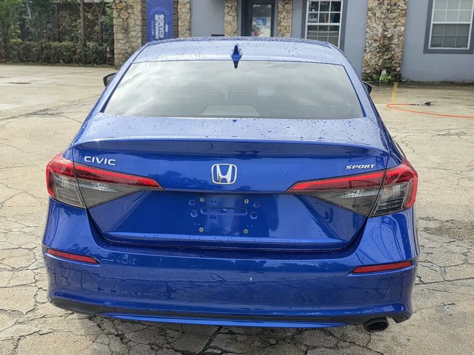 Used 2023 Honda Civic Sport image 7