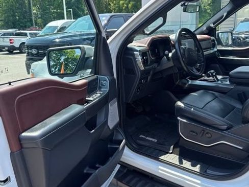 Used 2023 Ford F150 Lariat AWD/4WD image 14