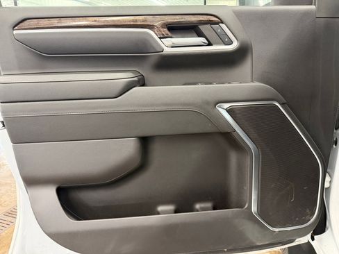 Used 2024 GMC Sierra 2500 SLE w/ SLE Convenience Package image 20