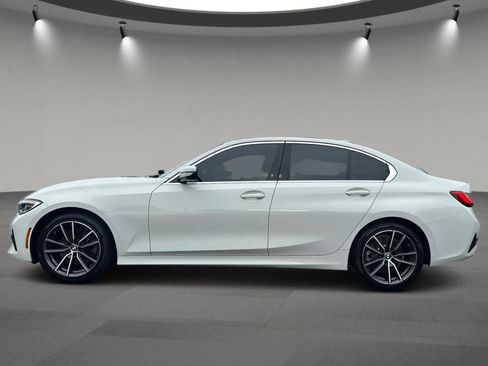 Used 2020 BMW 330i Sedan w/ Convenience Package RWD image 4