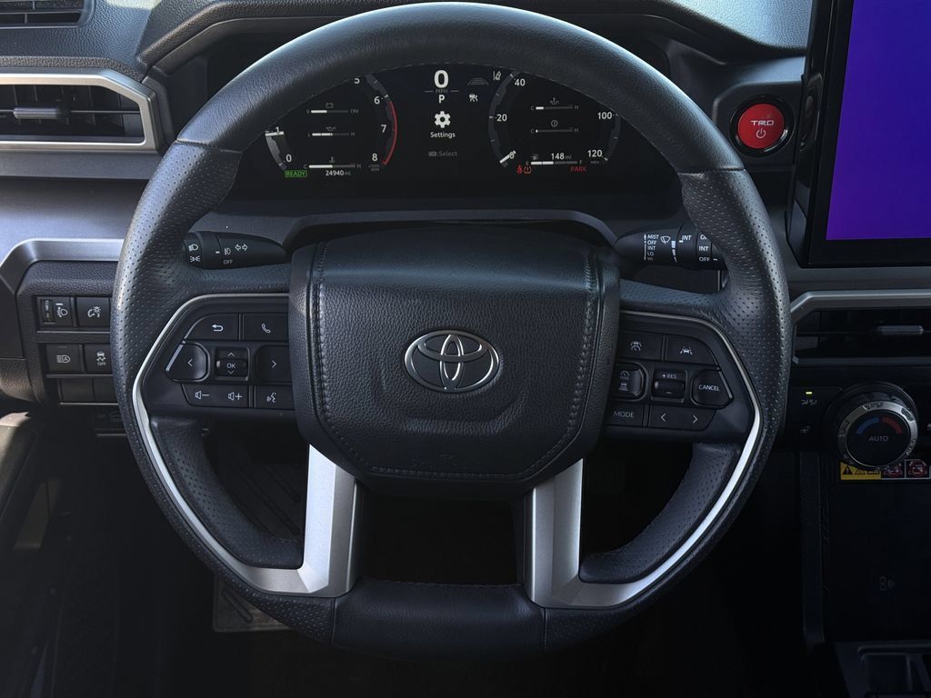 Used 2025 Toyota 4Runner TRD Off-Road Premium w/ Tow Technology Package AWD/4WD image 15