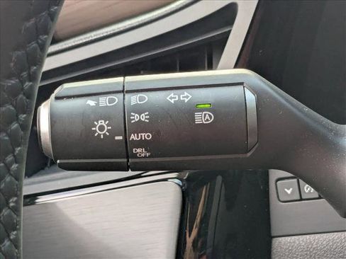 Used 2024 Lexus ES 350 w/ Premium Package image 15