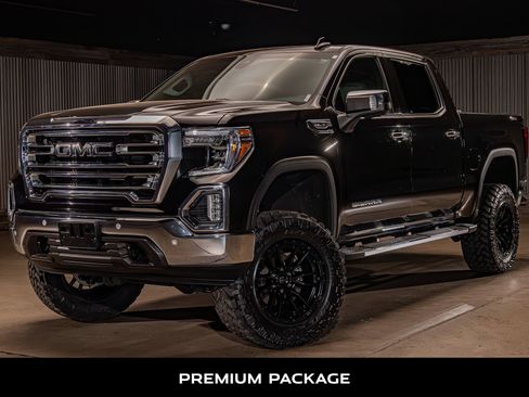 Used 2019 GMC Sierra 1500 SLT w/ SLT Premium Plus Package AWD/4WD image 5
