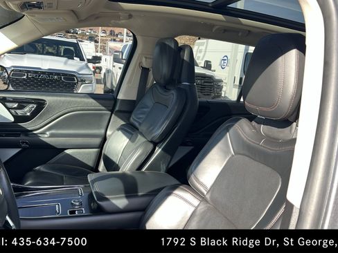 Used 2021 Lincoln Aviator Reserve w/ Equipment Group 208A image 17