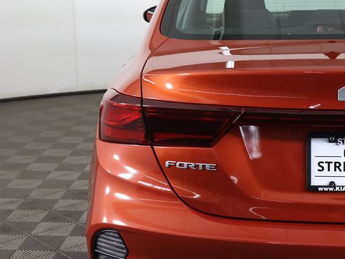 Used 2023 Kia Forte LXS FWD image 11