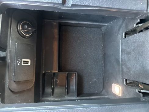 Used 2022 Ford Mustang Premium image 37