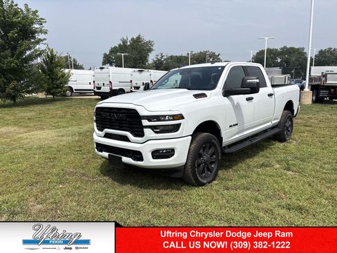 Used 2025 RAM 2500 Big Horn AWD/4WD image 1