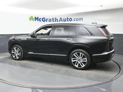 Used 2026 Cadillac Vistiq Luxury w/ LPO, Floor Liner Package image 26