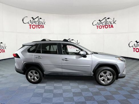Used 2022 Toyota RAV4 XLE w/ Carpet Mat Package (TMS) FWD image 9