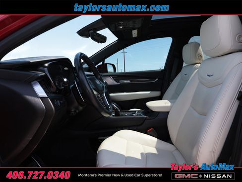 Used 2023 Cadillac XT5 Sportv w/ Technology Package AWD/4WD image 5