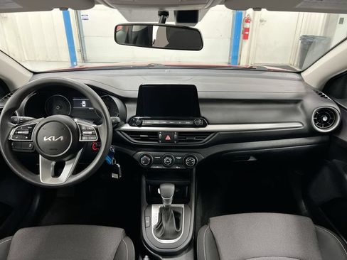 Used 2024 Kia Forte LXS FWD image 10