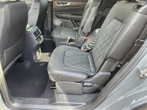 New 2026 Volkswagen Atlas SEL Premium R-Line image 28