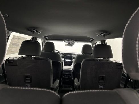 New 2026 Jeep Grand Cherokee L Laredo AWD/4WD image 10