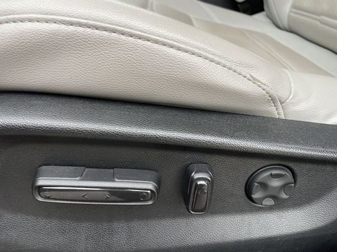 Used 2022 Honda CR-V EX-L image 25