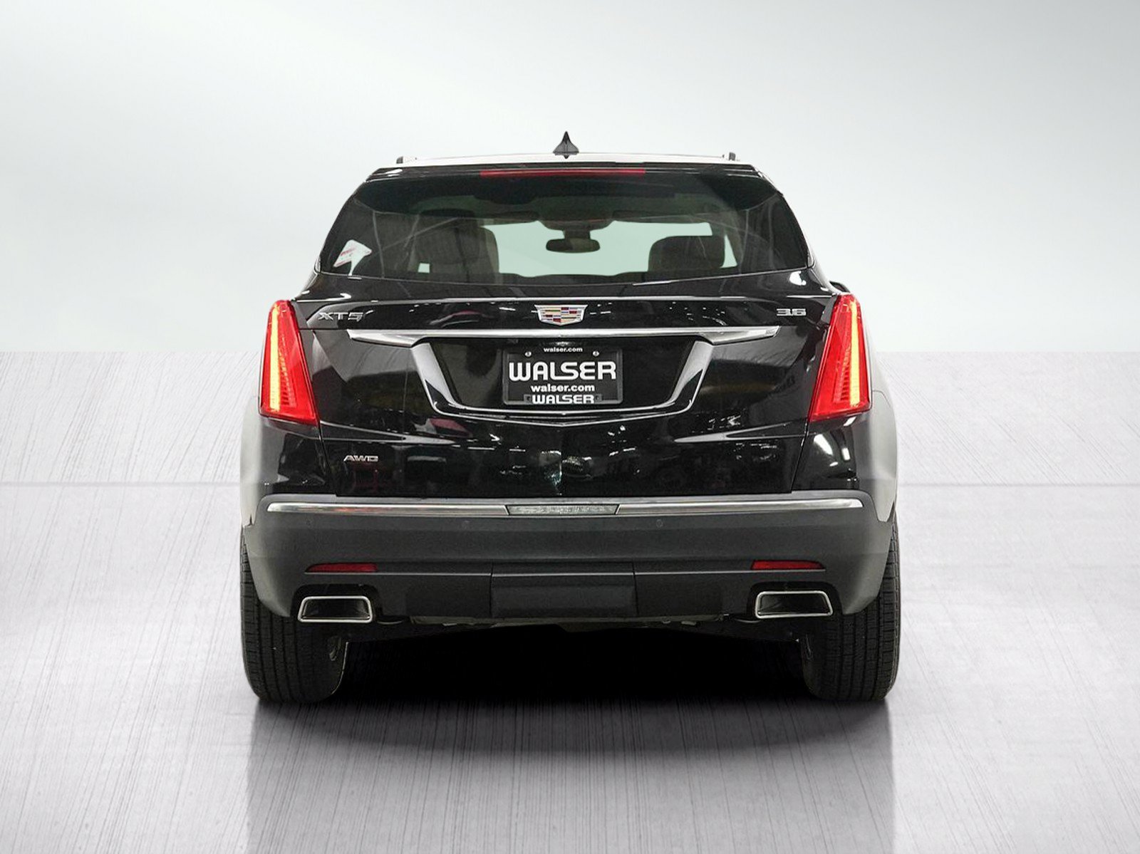 Used 2019 Cadillac XT5 Luxury AWD/4WD image 4