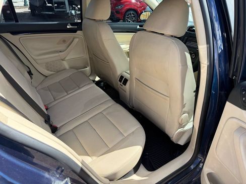 Used 2014 Volkswagen Jetta TDI FWD image 24