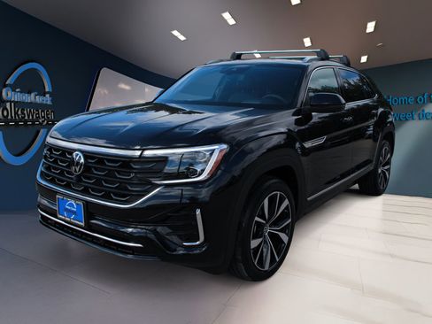 New 2026 Volkswagen Atlas Cross Sport SEL Premium R-Line AWD/4WD image 7
