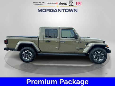New 2025 Jeep Gladiator Sport w/ Premium Package AWD/4WD image 4
