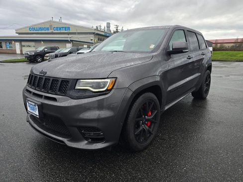Used 2021 Jeep Grand Cherokee SRT AWD/4WD image 9