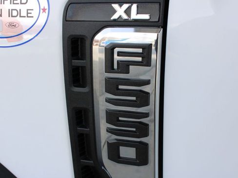 Used 2023 Ford F550 4x4 Regular Cab Super Duty image 16
