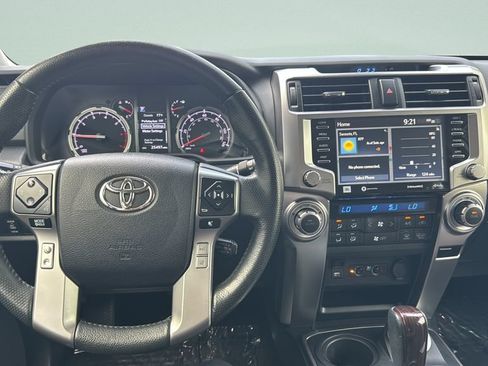 Used 2024 Toyota 4Runner Limited AWD/4WD image 12