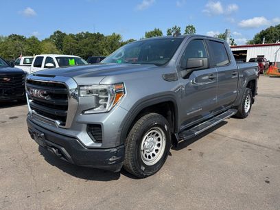 Used 2019 GMC Sierra 1500 4x4 Crew Cab w/ Convenience Package