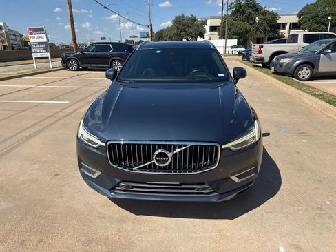 Used 2019 Volvo XC60 T5 Inscription w/ Protection Package Premier FWD image 11