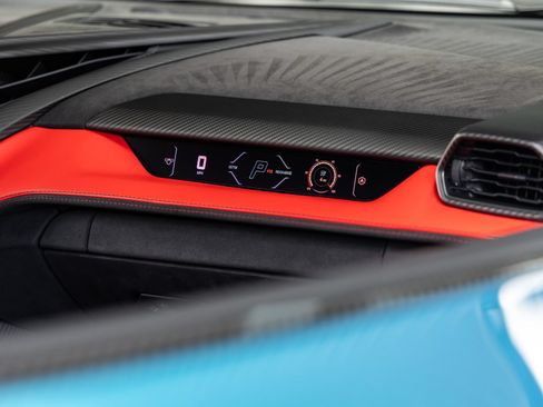 Used 2026 Lamborghini Revuelto AWD/4WD image 48