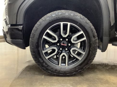 New 2026 GMC Sierra 1500 AT4 w/ AT4 Premium Package AWD/4WD image 27