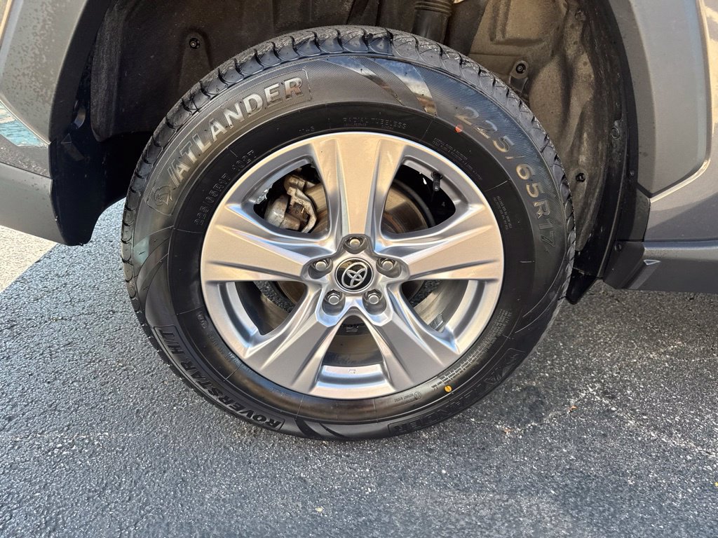 Certified 2024 Toyota RAV4 XLE FWD image 39