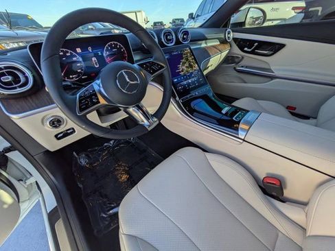 Used 2026 Mercedes-Benz CLE 300 4MATIC Cabriolet image 12