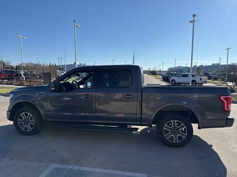 Used 2016 Ford F150 XLT w/ Equipment Group 302A Luxury image 4