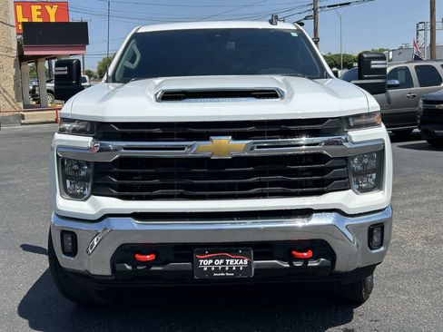 Used 2024 Chevrolet Silverado 2500 LT image 16