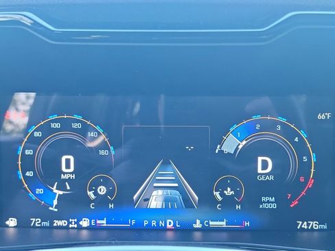 Used 2025 Chevrolet Colorado Z71 AWD/4WD image 21