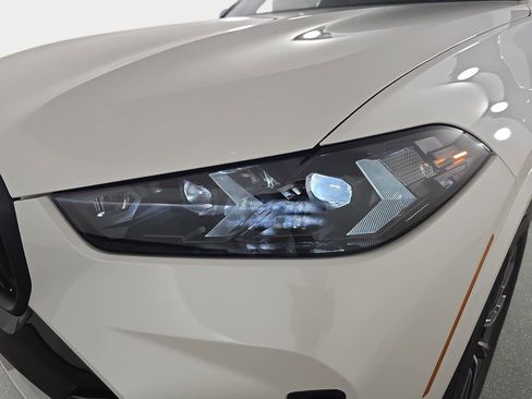 New 2026 BMW M850i xDrive Convertible w/ M Carbon Exterior Package image 33