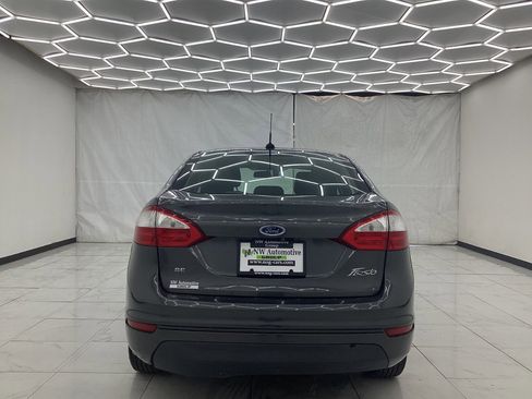 Used 2019 Ford Fiesta SE image 10