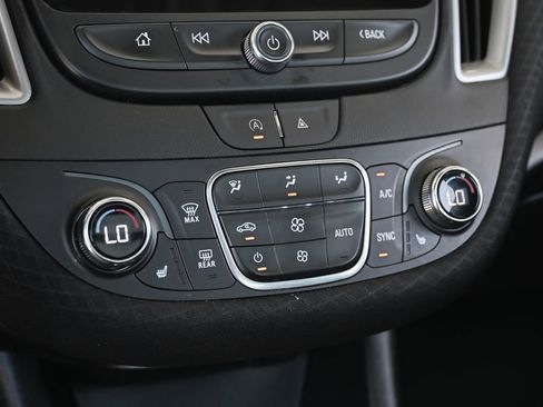 Used 2023 Chevrolet Malibu LT FWD image 33