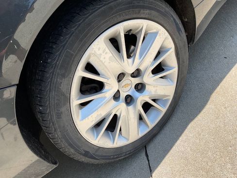 Used 2014 Chevrolet Impala LS FWD image 10