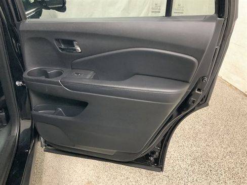 Used 2017 Honda Pilot EX-L image 23