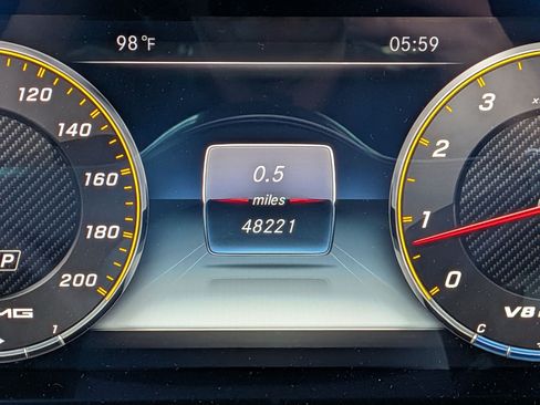 Used 2019 Mercedes-Benz E 63 AMG S image 18