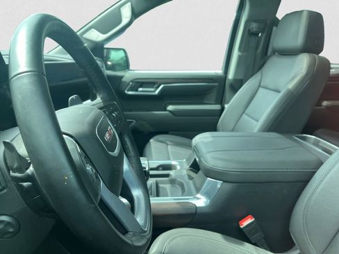 Used 2024 GMC Sierra 1500 SLT w/ SLT Premium Package image 4