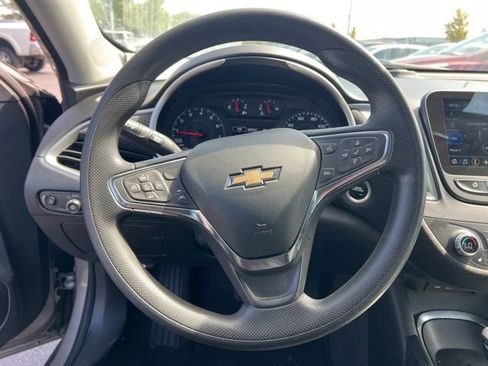 Used 2024 Chevrolet Malibu LT image 13