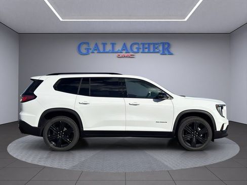 New 2026 GMC Acadia Elevation image 3