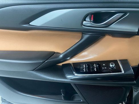 Used 2017 MAZDA CX-9 Sport image 9