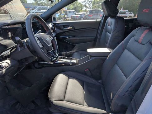 New 2026 Chevrolet Trax RS w/ Sunroof Package FWD image 14