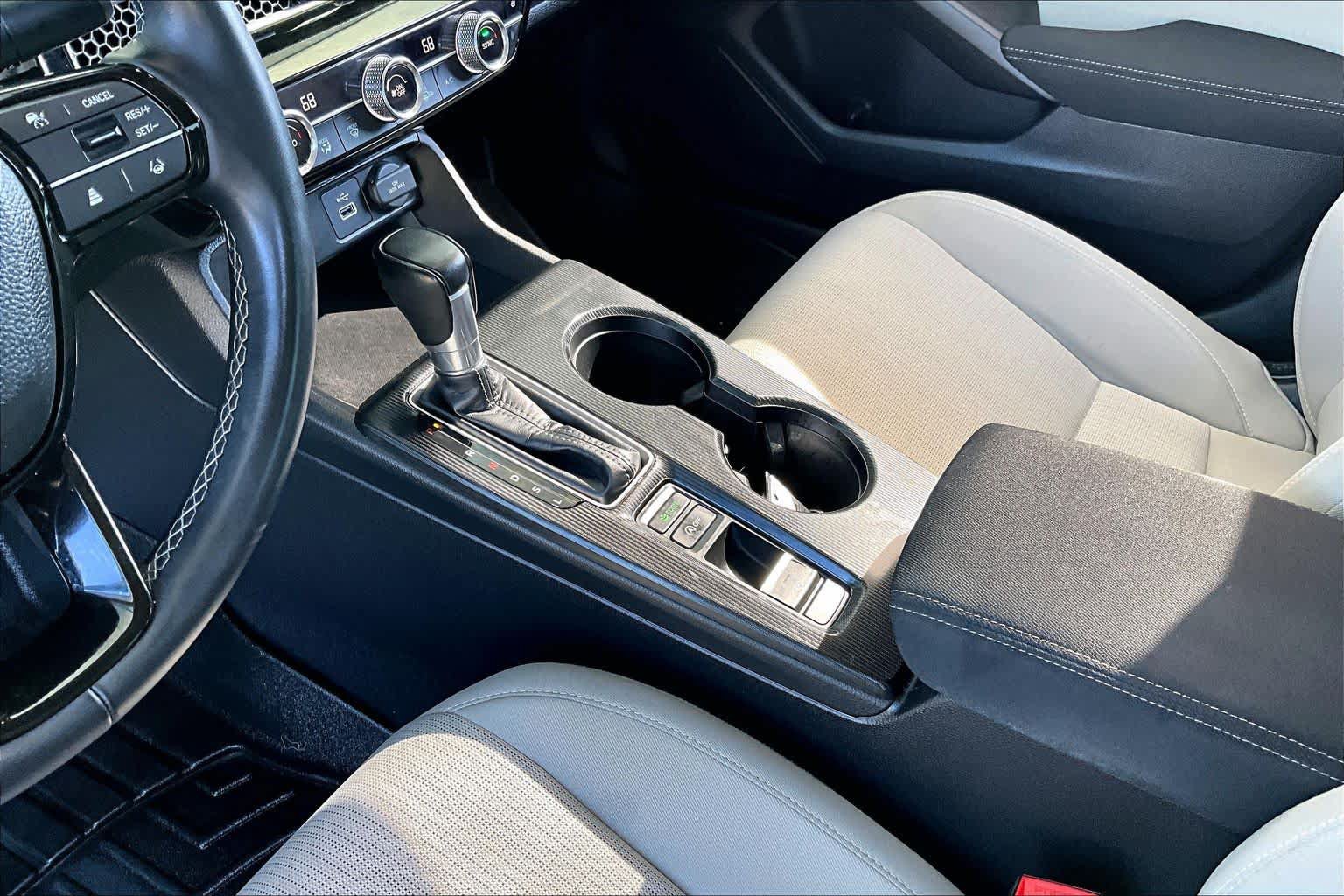 Used 2022 Honda Civic EX image 16