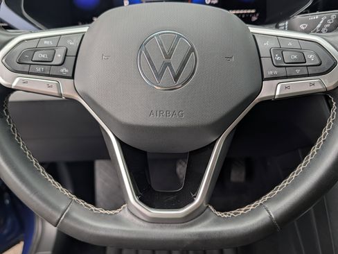 Certified 2022 Volkswagen Taos SE AWD/4WD image 25