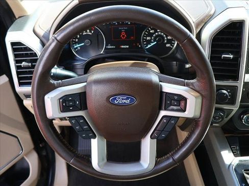 Used 2019 Ford F150 Lariat w/ Equipment Group 501A Mid AWD/4WD image 12